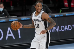 德罗赞有意向加盟湖人 即使降低薪水于上赛季