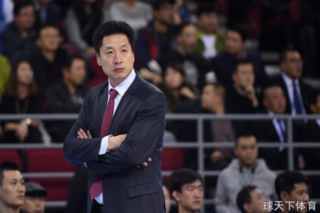 广厦队大胜山东队：有CBA夺冠最多的教练坐阵想输球真难