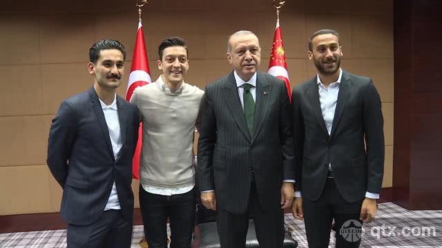 厄齐尔退出国家队，事情远没你想象中的简单！