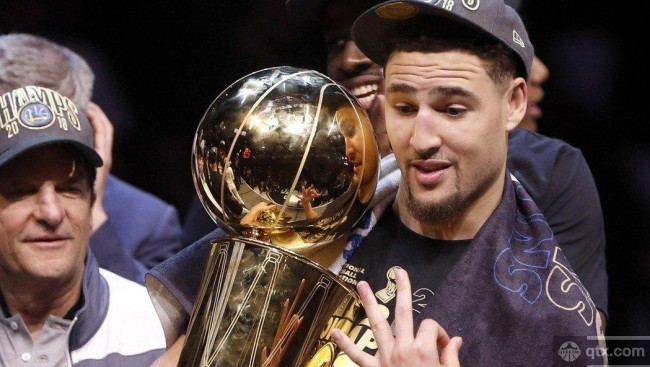 运动世家的荣耀，汤普森秀满手冠军戒指