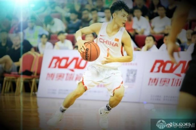 国青后卫徐杰签约广东宏远