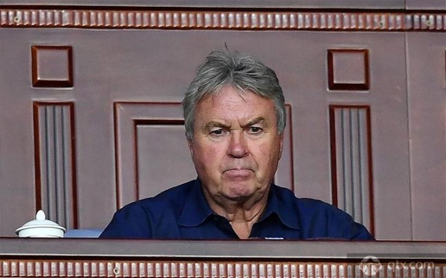 里皮最后一班岗 希丁克初来乍到 中国足球 一道无解的难题