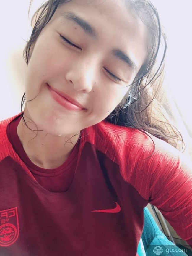 祝福！国门女神赵丽娜生日快乐